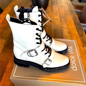 NIB Dolce Vita boots